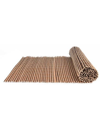 El mimbre bicolor es ideal para ocultación y delimitación de espacios,